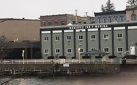 Manistee Inn&Marina